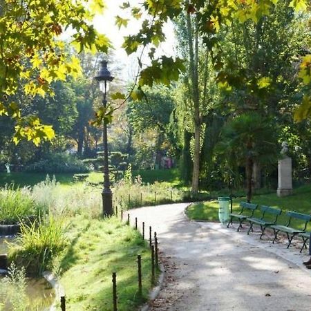 Paris: Appartement Batignolles エクステリア 写真